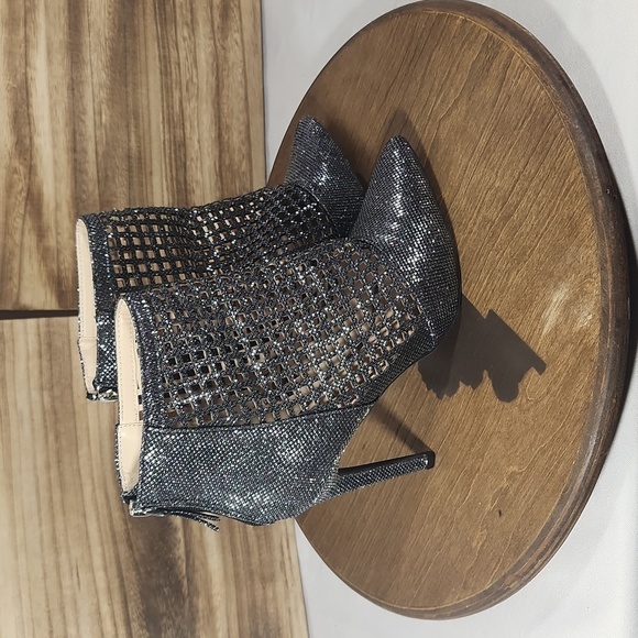 Anne Michelle Shoes - COPY - Glamorous Silver Reflective Heels by Anne Michelle size 8.5